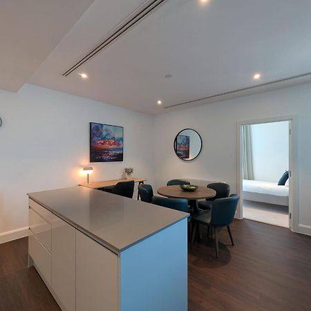 Charles Hope Canary Wharf South Quay London Exterior foto